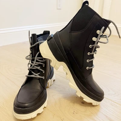 Sorel Brex lace-up waterproof boots in black/chalk 8.5 - Image 1 of 4