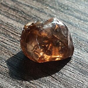 7,01 Ct, Natural Red Zircon rough Jacinth Cambodia Ratanakiri Crystal gemstone