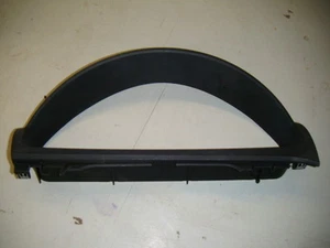 2007-2010 Saturn Outlook Speedometer Cluster Bezel Assembly SURROUND - Foto 1 di 3