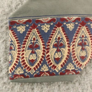 Cravatta Bill Blass grigia blu geometrica reggimentale paisley 100% seta 3,75" - Foto 1 di 7