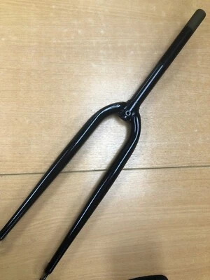 New Black Road Bike Steel RIGID FORKS 1" Threaded x 260mm Uncut Steerer. - Image 1 of 4