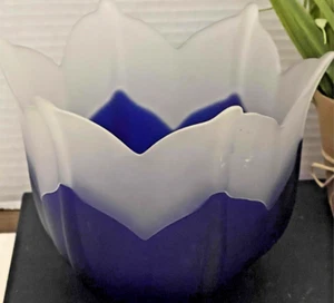 PARTYLITE Indigo Blossom Frosted White Blue Glass Flower Candle Holder 5”X6.5" - Picture 1 of 5