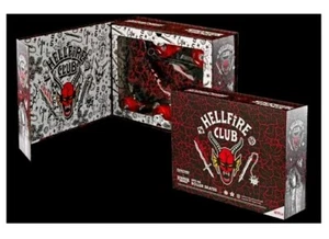 Patines Stranger Things Hellfire Club de Roller Derby, Unisex, Talla M08/W09 - Imagen 1 de 10