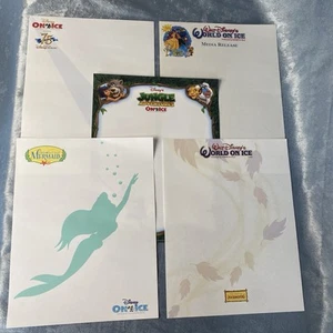 Lote Mixto DE COLECCIÓN Disney On Ice Membrete Sirenita Tarzán 75 Años Belleza - Imagen 1 de 18