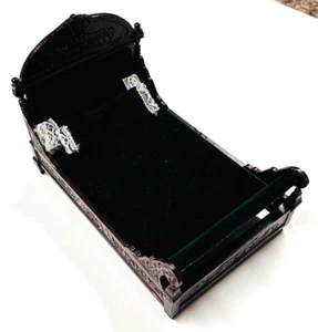 Dollhouse Miniature Wood Sleigh Bed Velvet Lace Dark Green Bedding in Walnut - Picture 1 of 10
