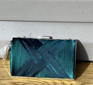 Forest Green Oval Shaped Clutch Purse 6 3/4'' l 4 1/4 h 2 3/4 w - Picture 1 of 16