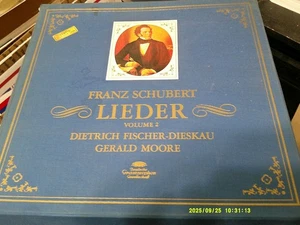 FRANZ SCHUBERT, LIEDER, VOLUME 2 ,  12 VINYL LPS , PROMO NM/NM DGG  STEREO, BKLT - Picture 1 of 5