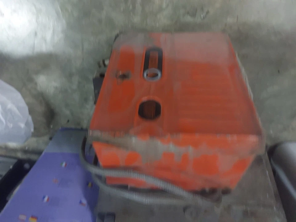 Bruciatore a Gasolio Riello Per Caldaia - Immagine 1 di 4