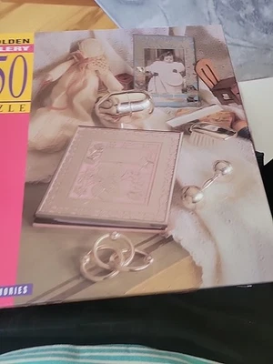 GOLDEN GALLERY CHILDHOOD MEMORIES 550 PC JIGSAW PUZZLE  - Image 1 of 4