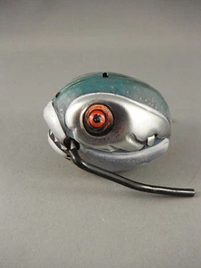 Wind Up Tin Toy - Piranha Fish Head - Picture 1 of 4
