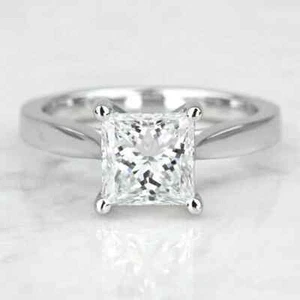 Lab Grown 3,04 kt Princess Cut F VVS2 CVD Diamant Ring Solitär 14 kt Weißgold - Bild 1 von 14