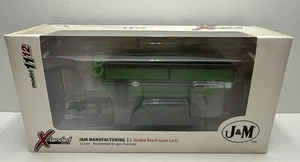 1/64 SPECCAST J&M GREEN Model X1112 GRAIN CART w/TRACKS - Picture 1 of 2