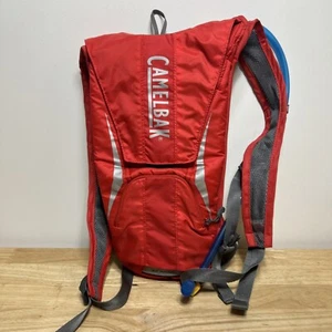 Camelbak Classic Hydration Backpack Bladder 2 L Light Weight Red NEVER USED - Picture 1 of 10