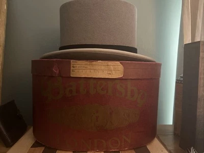 Old Battersby Top Hat In Great Condition And Waxed Leather Box See Description. - Image 1 of 4