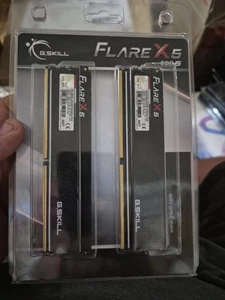 Flare X5 Series DDR5 RAM (AMD Expo) 32GB (2x16GB) 6000MT/s CL30-38-38-96 1.35... - Picture 1 of 4