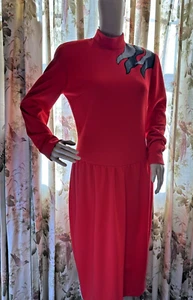 Vintage Caron Dress Red Fitted W/accents Mock Turtleneck, Long Sleeves Size 8 - Picture 1 of 12