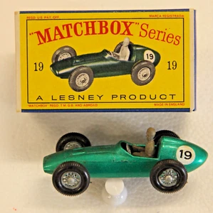 Matchbox No 19 C6 ASTON MARTIN #19 DBR5 1/75 series Lesney Vintage diecast - Picture 1 of 12