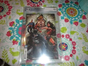 Heroes In Crisis #1 Mark Brooks 1:100 Variant Cover Comic 9.8 PGX - Picture 1 of 2