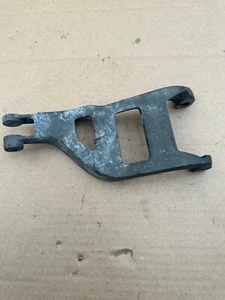 86-91 CORVETTE C4 UPPER ALTERNATOR BRACKET 14087519 - Foto 1 di 2