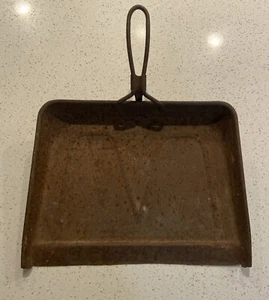 "Antiguo molde antipolvo de metal vintage 12""x10""" - Imagen 1 de 3