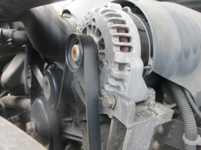 Alternador usado compatible con: 2006 Gmc Sierra denali 145 amperios grado A Foto 1 de 4