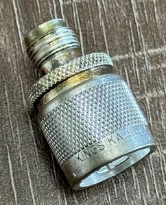 KA-91-07 KINGS RF Adapter koncentryczny Montaż panelowy Typ N (m) - TNC (f) - Zdjęcie 1 z 4