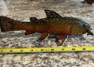 Stunning 10” Signed Bob Foster  Working Spear Decoy Trout W/ Fish In Mouth! - Picture 1 of 6