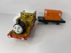 Tomy Trackmaster Thomas the Tank Engine Batteriezug Stepney und Brake Van - Bild 1 von 12