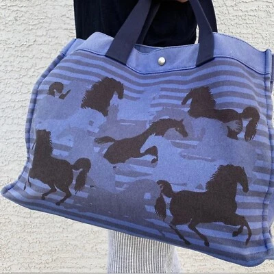 Bolso de playa Hermès Chevaux en camuflaje de lona de algodón Foto 1 de 4