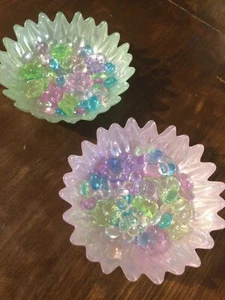Set Of 2 Iridescent Sunflower Candy Dish Bowls With Charm Assortment Easter - Picture 1 of 14