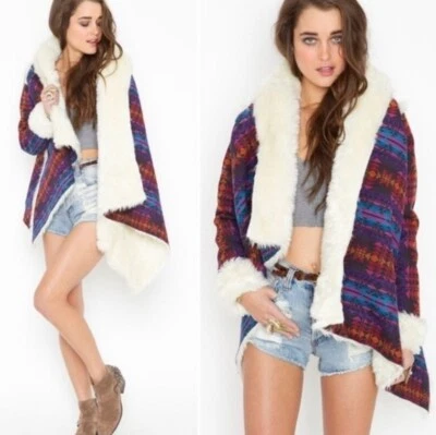 UNIF Chelsea Shearling Sherpa Azteca Boho Tribal Imitación Piel M Chaqueta Abrigo Bratz Y2K Foto 1 de 4