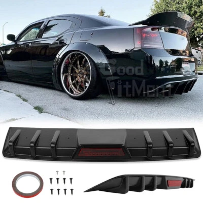 Alerón difusor labial parachoques trasero con tiras reflectantes para Dodge Charger RT SRT Foto 1 de 4