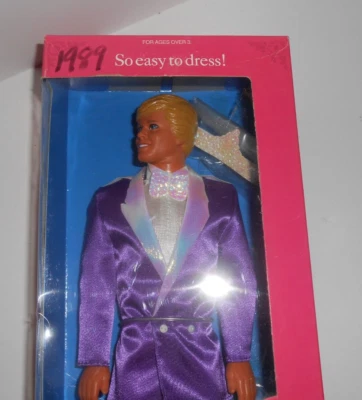 My First Ken Easy to Dress 1989 nuevo en caja púrpura esmoquin 9940 Mattel Foto 1 de 4