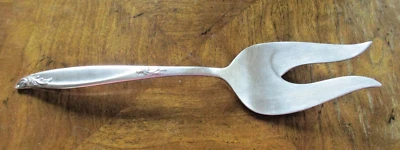 HOLMES & EDWARD* 1920s  I. S.  Deep Silver *SERVING FORK" WOODSONG* pattern - Image 1 of 4