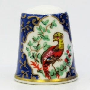 ROYAL WORCESTER FINE BONE CHINA THIMBLE HISTORIC COLLECTION, SCALE BLUE - Picture 1 of 5