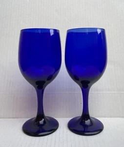 Set of 2 Pcs Pre-owner Cobalt Blue Glass Cups Goblet Pedestal 7 1/8” Tall - Picture 1 of 6
