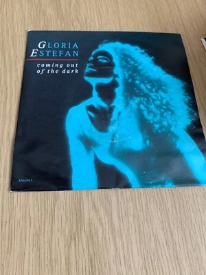 Gloria Estefan - Coming out of the the dark -  7"  NM/E - Image 1 of 4