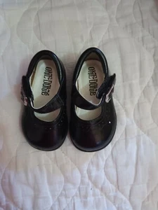 Okie Dokie Baby Girl Shoes Size 2 M Black Dress Mary Jane Hook Loop Vintage PreO - Picture 1 of 6