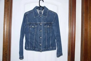 Women’s GAP Distressed Jean Denim Jacket Size Xtra Small 100% Cotton - Picture 1 of 6