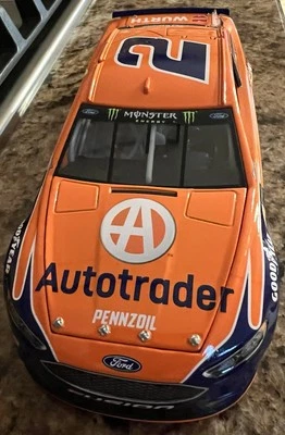 Brad Keselowski #2 AutoTrader 2018 Fusion 1:24 Scale - Image 1 of 4