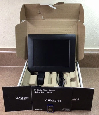Aluratek ADPF08SF 8 inch LCD Digital High Quality Photo Frame & 2 GB SD Card - Image 1 of 4