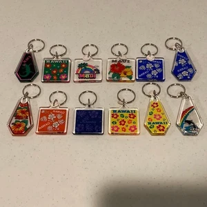Vintage HAWAII SCHLÜSSELANHÄNGER 12er Set Acryl 90er Jahre leuchtende Farben - Bild 1 von 5