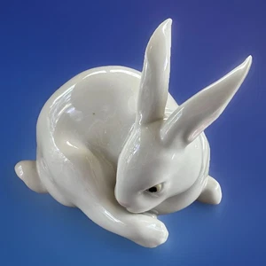 LLADRO Porcelain Preening Bunny Rabbit Figurine #5906 4 Inch 1991 Spain - Picture 1 of 6