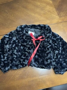 Girls shrug size 10 - Picture 1 of 1