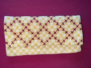 Ancienne trousse, étui en lin Lustucru jaune et broderies - Imagen 1 de 3
