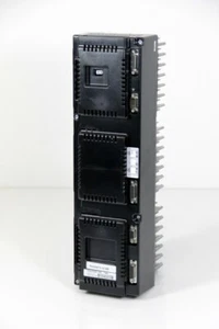 Unidad de servoaccionamiento principal controlador ABB IRC5 D4 3E 1C 3X 3HAC025338-003/08B - Imagen 1 de 2