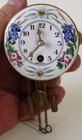 Antike seltene Puppenstuben Uhr mit Emaile Ziffernblatt (2)
