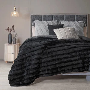 BELGIUM EMBOSSED STRIPED TEXTURED BLANKET WITH SHERPA SOFTY AND WARM QUEEN SIZE - Picture 1 of 5