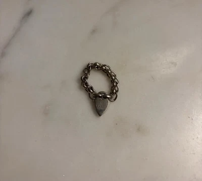 Anello GUCCI in argento con ciondolo a cuore - gioiello unisex vintage originale - Immagine 1 di 4