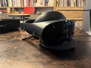 Meta Quest Pro  256 Gb -VR- Headset mit viel Zubehör - Bild 1 von 5